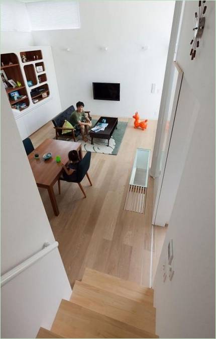 Interjera dizains privātmājas dzīvojamā istaba